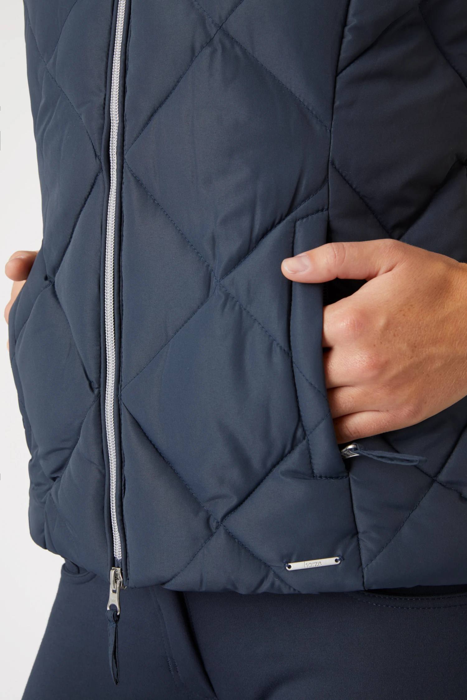 Horze Carola Gefütterte Damen Reitweste 17 Horze Carola Gefütterte Damen Reitweste – Bild 15