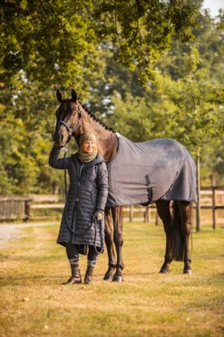 Horze Cecilia Gefütterter, Langer Damen Reitmantel -Reitbekleidung Verkaufsgeschäft 33649 ikb 07