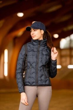 Horze Shelly Gefütterte Damen Reitjacke -Reitbekleidung Verkaufsgeschäft 33660 590 07
