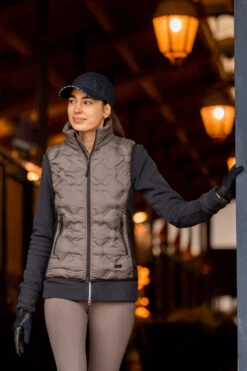 Horze Shelly Gefütterte Damen Reitweste 35 Horze Shelly Gefütterte Damen Reitweste -Reitbekleidung Verkaufsgeschäft 33665 734 08