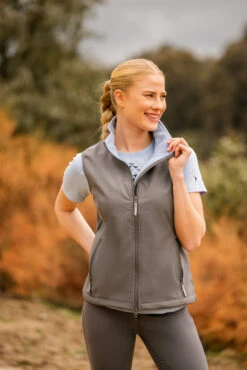 Horze Trisha Damen Softshellweste -Reitbekleidung Verkaufsgeschäft 33667 060 08