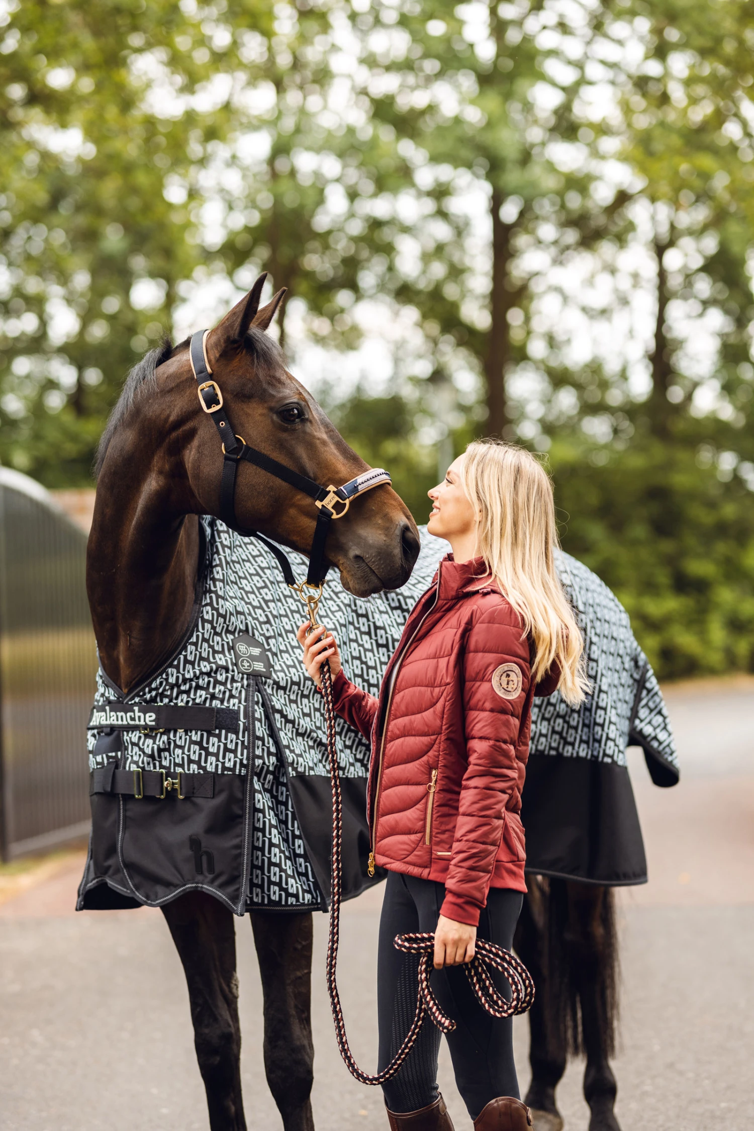 Horze Shannon Leichte Wattierte Damen Reitjacke 11 Horze Shannon Leichte Wattierte Damen Reitjacke – Bild 9