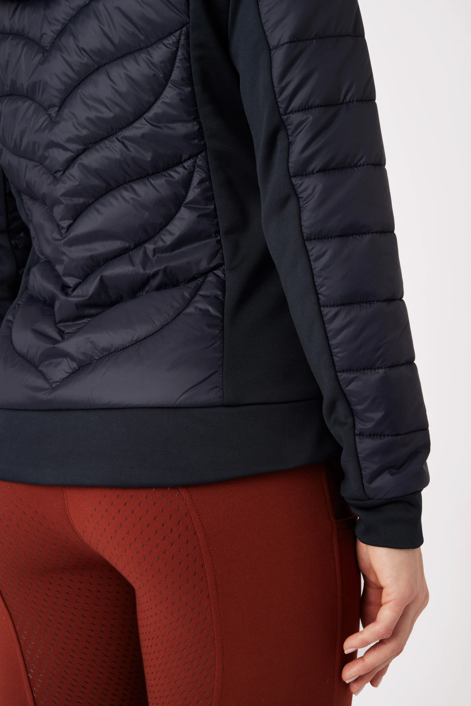 Horze Shannon Leichte Wattierte Damen Reitjacke 22 Horze Shannon Leichte Wattierte Damen Reitjacke – Bild 20