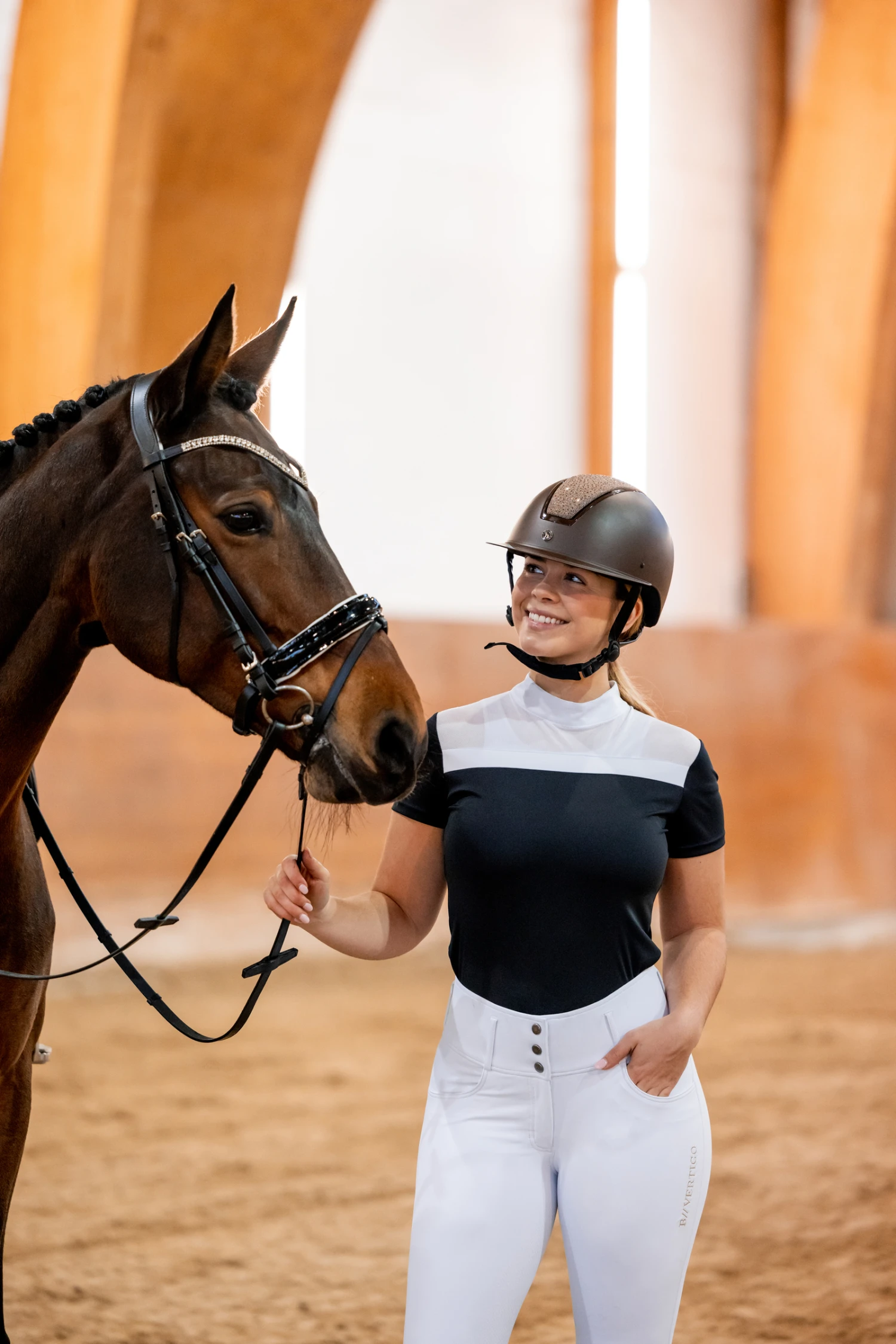 Horze Kendra Damen Turniershirt Mit Mesh 9 Horze Kendra Damen Turniershirt Mit Mesh – Bild 7